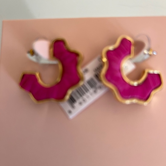 MIGNONNE GAVIGAN Magenta Mini Darby Hoop Earrings - Picture 9 of 10